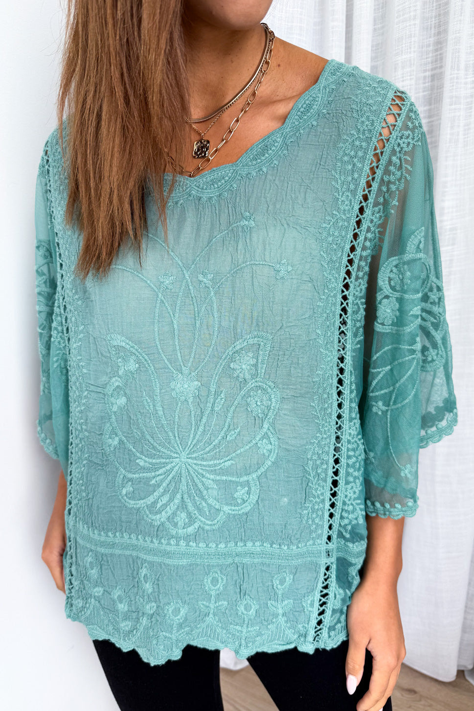 The Lotus Top
